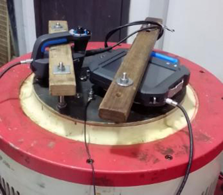 8倍重力加速度垂直振動(dòng)實(shí)驗(yàn)